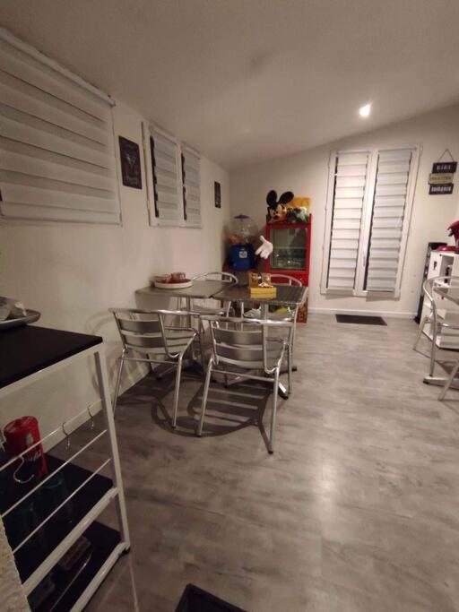Gite De Cyrielle Et Pascal Classe 3 * Villa Saint-Sauveur  Kültér fotó