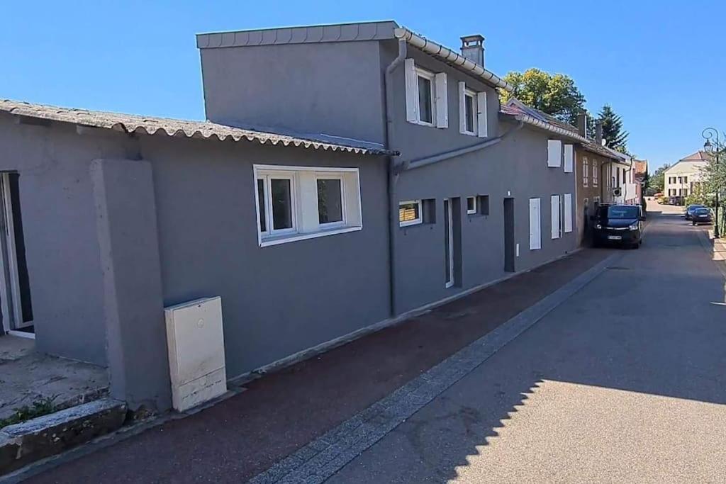 Gite De Cyrielle Et Pascal Classe 3 * Villa Saint-Sauveur  Kültér fotó